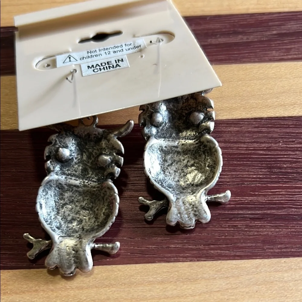 Decree Metallic Owl Earrings - Picture 2 of 4
